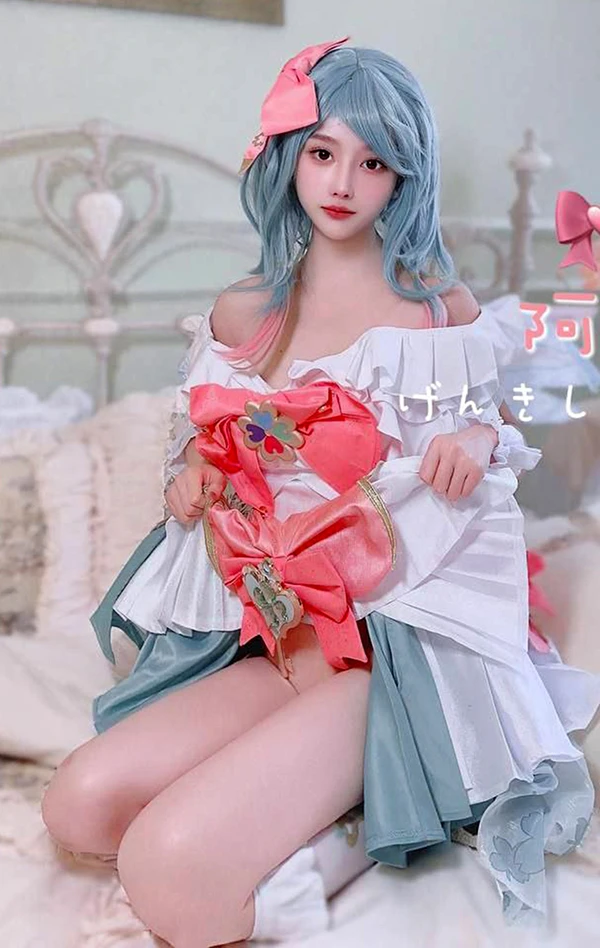 高颜值白虎福利姬@阿梨清梨2025尺度视图3