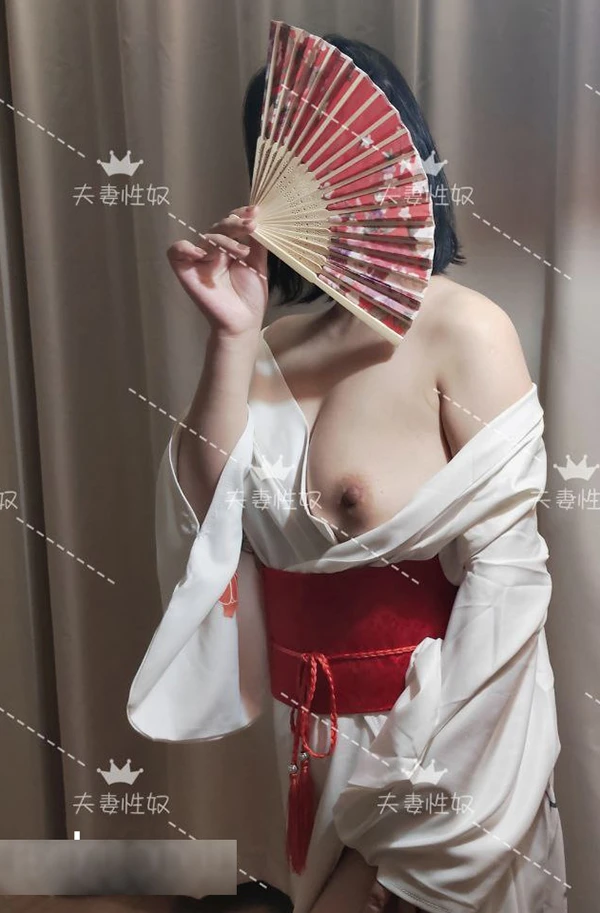 绿帽网红@夫妻性奴FQMsexywife尺度合集2